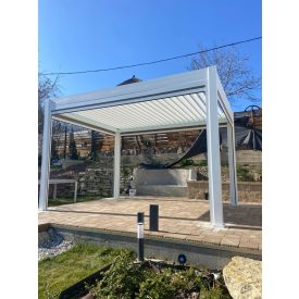   SUN ELEGANCE 3x4 m  Motoros fehér terasz pergola + LED világítás